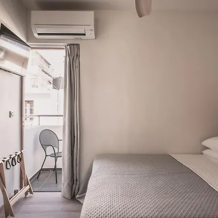 Hotel Yria